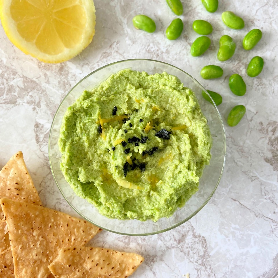 Proteinrig avocadodip med edamamebønner